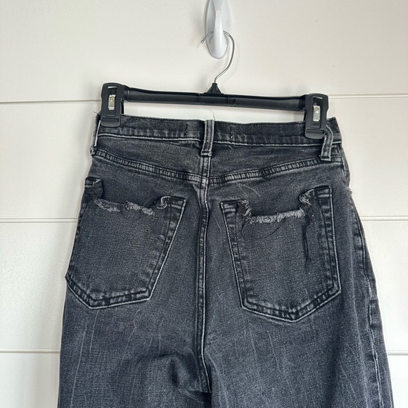 Abercrombie and Fitch Highrise Ankle Straight Jeans - Picture 5 of 6